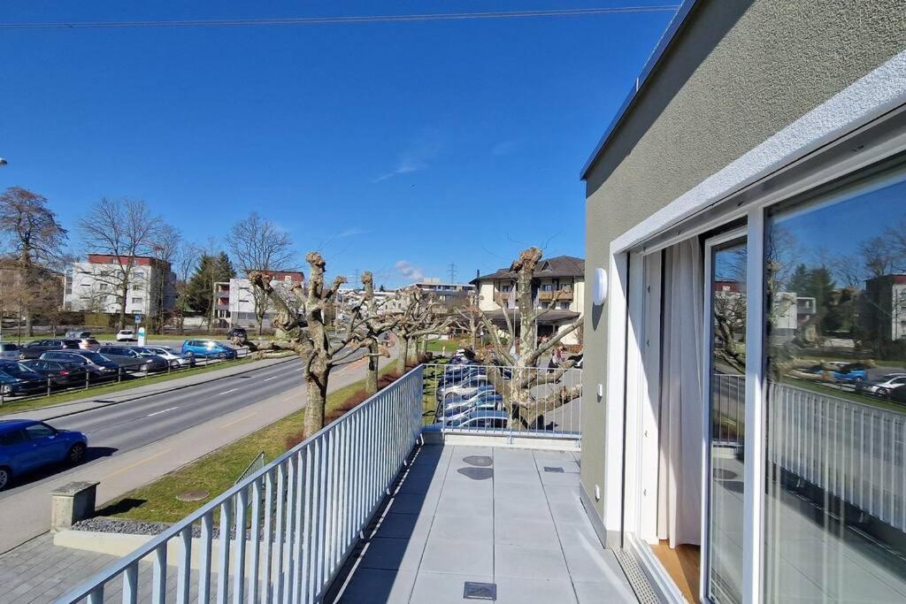 Visionary Hospitality Rothenburg, Lucerne - Premium Apartments With Free Parking, Washer, Kitchen, Terrace, 15' City Eksteriør bilde