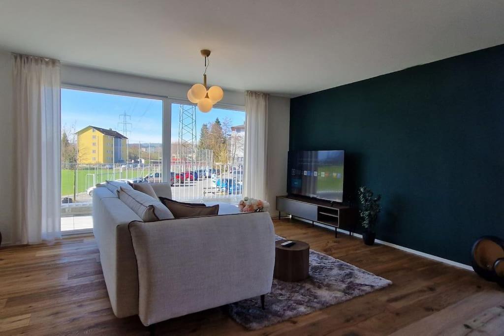 Visionary Hospitality Rothenburg, Lucerne - Premium Apartments With Free Parking, Washer, Kitchen, Terrace, 15' City Eksteriør bilde